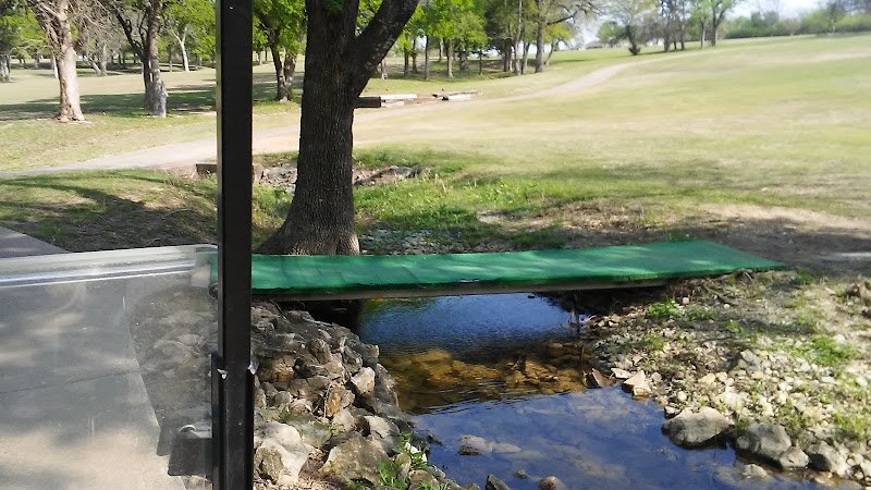 Denison Golf & Country Club - Image 2