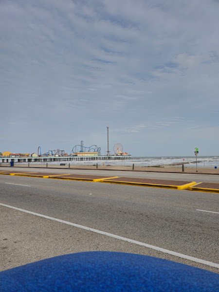 McGuire-Dent Recreation Center at Menard Park thumbnail