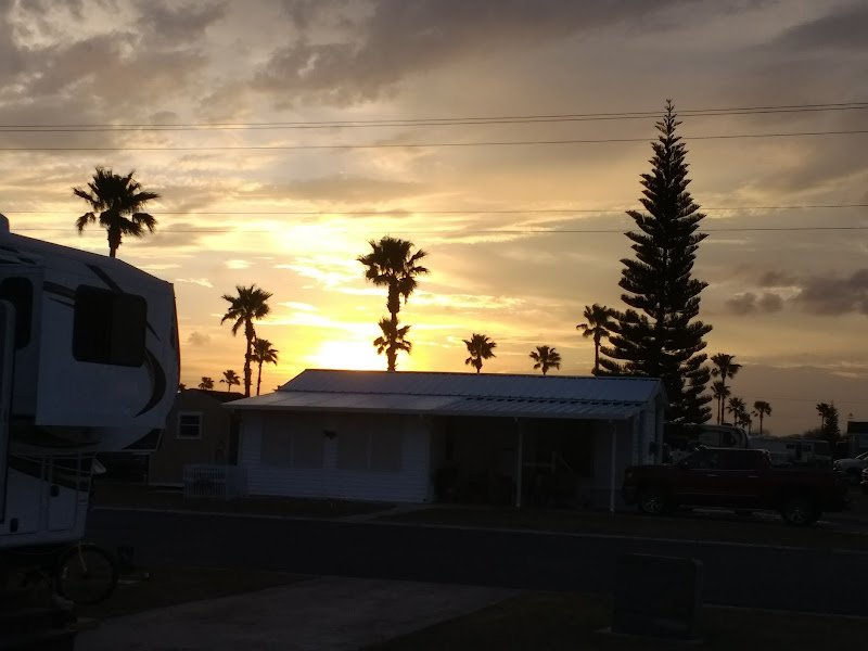 Tropic Winds Rv Resort - Image 2