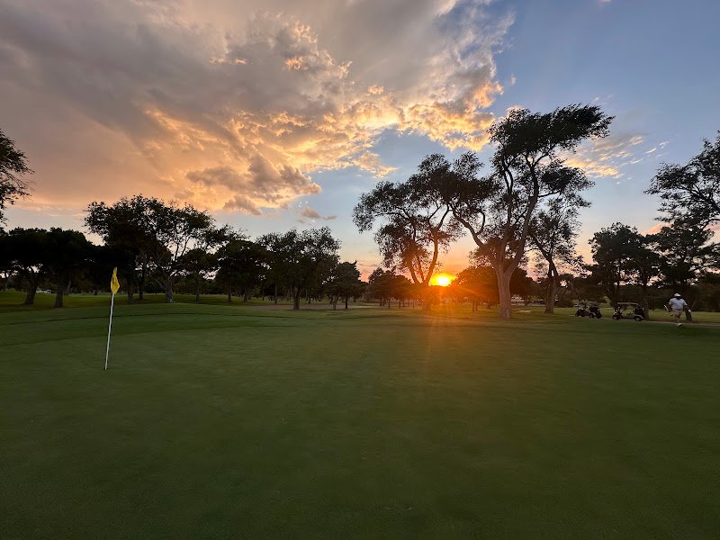 Lubbock Country Club - Image 2