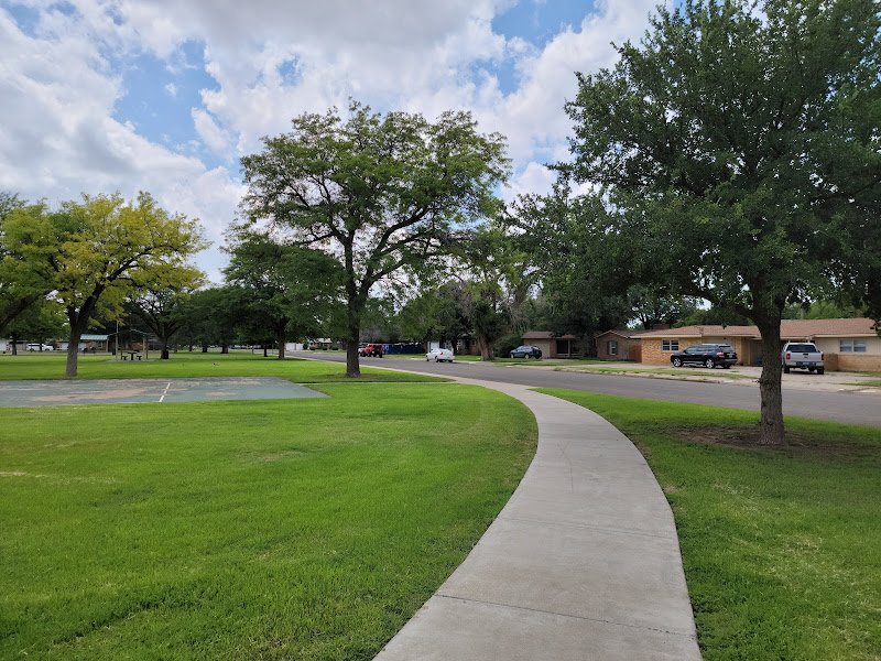 Davis Park - Image 2