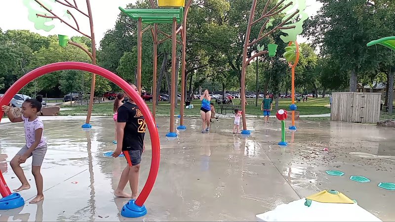 Finch Park - Image 2