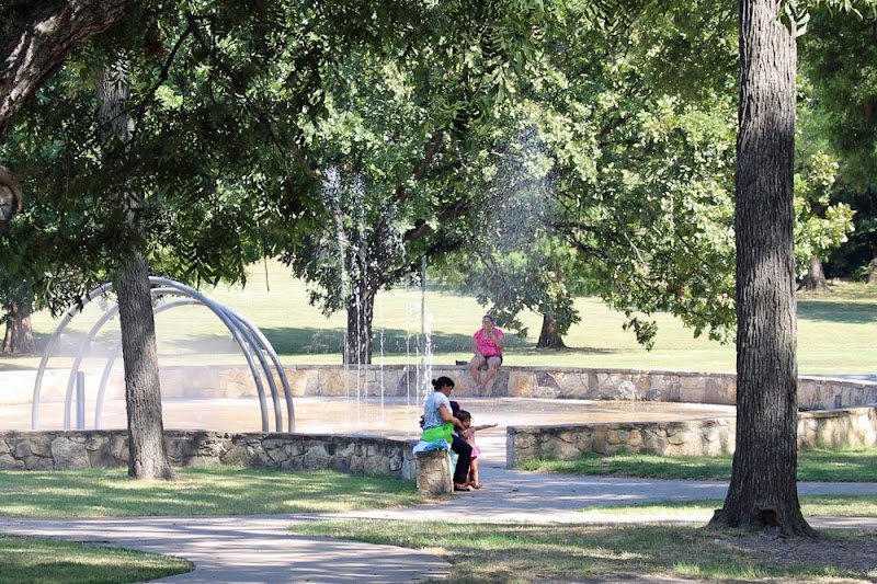 Finch Park - Image 3