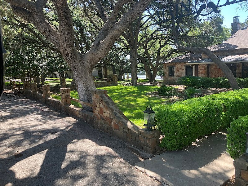 The John Newcombe Tennis Ranch - Image 3