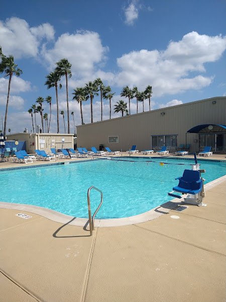 Encore Fun-N-Sun - Image 2