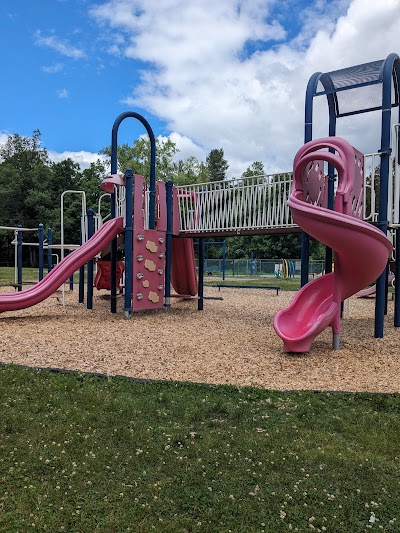 Living Memorial Park - Image 2