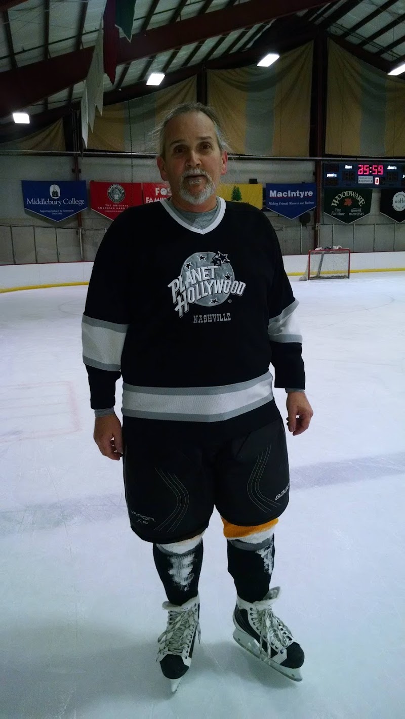 Memorial Sports Center - Image 3