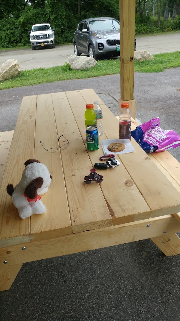 Memorial Park Pool - Image 3