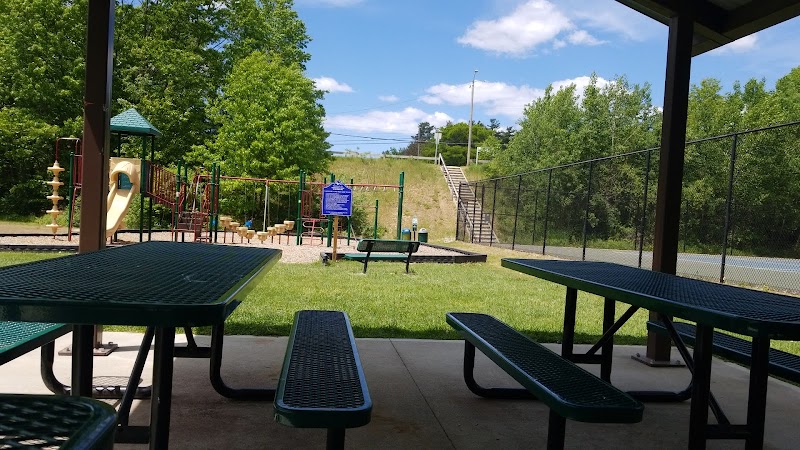 Rossignol Park - Image 2