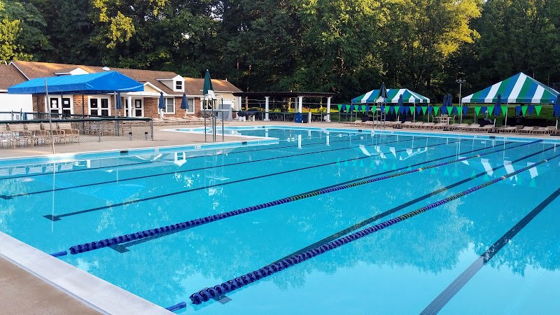 Oakton Swim & Racquet Club thumbnail