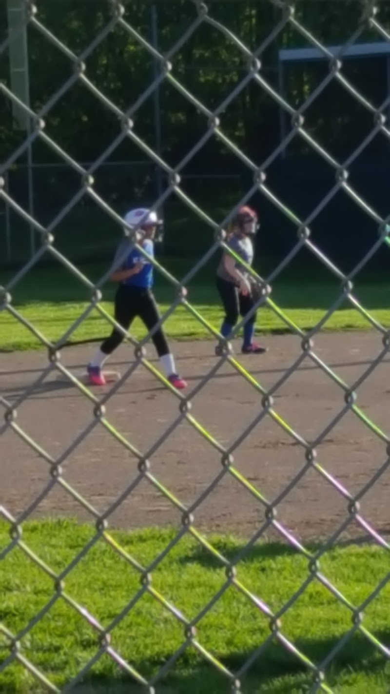 Schoenbaum Tennis Courts thumbnail