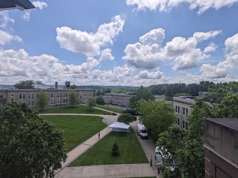 Falcon Center - Image 3