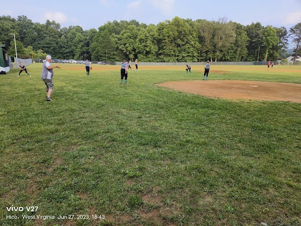 Fayetteville Town Park - Image 2
