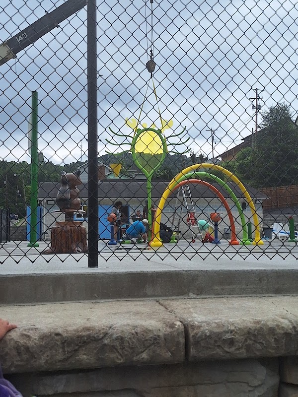 Mannington Pool Park thumbnail