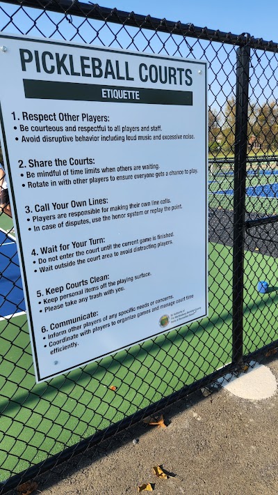 Baltimore Street Pickleball Courts - Image 2