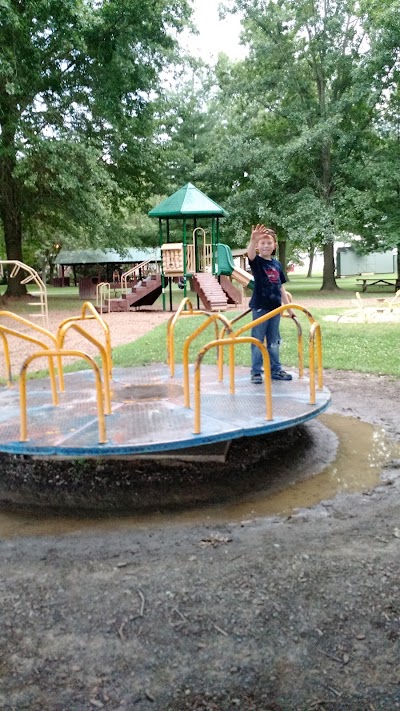 Moorefield Town Park - Image 2