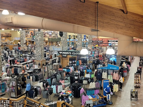 Cabela's - Image 2