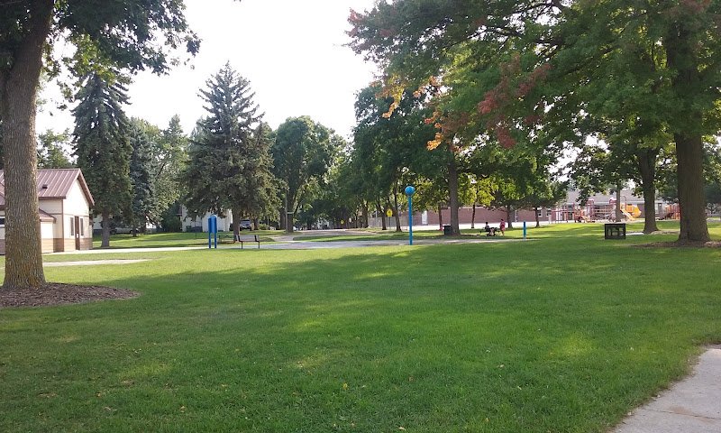 Fort Howard Park - Image 3