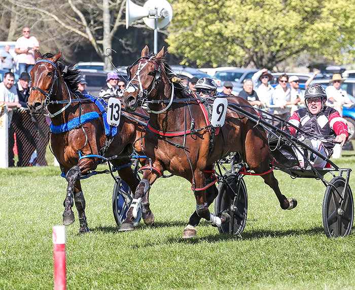 Smiffy rocks 'em in the Methven Cup