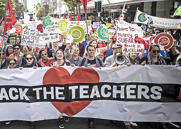 Teacher strikes force school closures