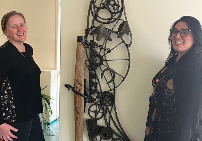 Search for unknown artwork answers