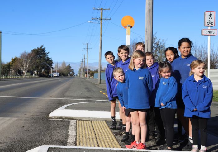 Tinwald School welcomes slower speed by crossing