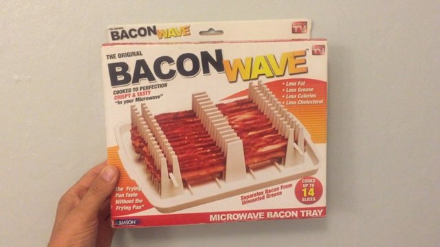 Bacon Wave Review: Perfect Crispy Microwave Bacon, No Mess!