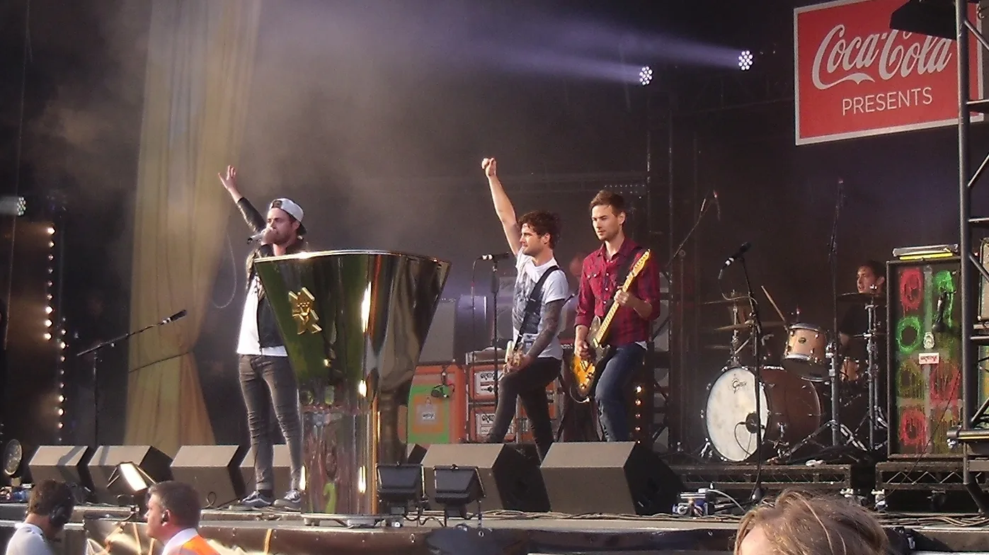 Kids in Glass Houses