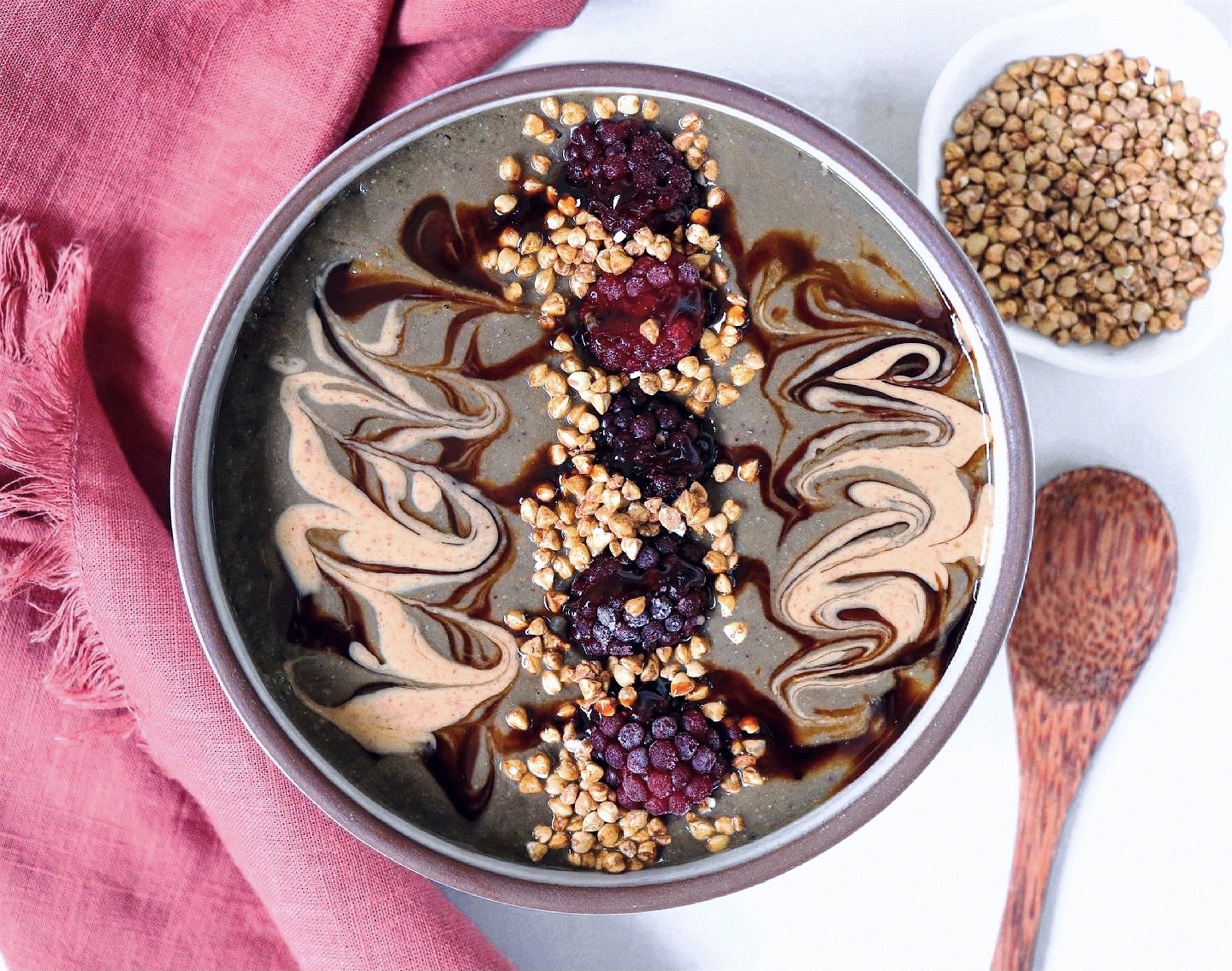 Blackberry Swirl Smoothie Bowl