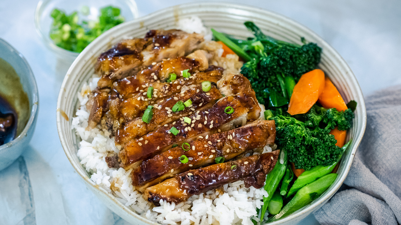 Easy Teriyaki Chicken Chinese Style (蜜汁鸡扒饭)
