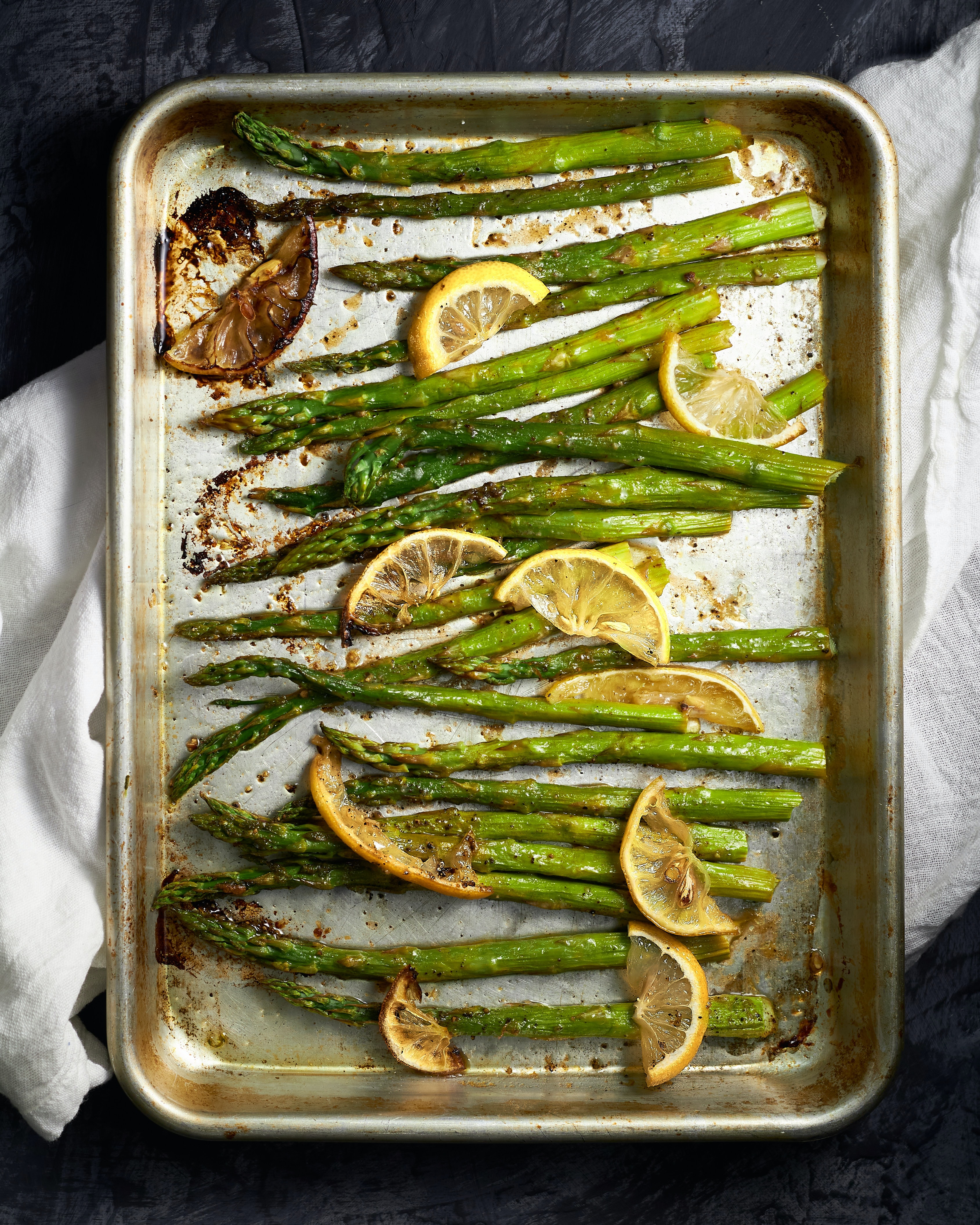 Roasted asparagus with lemon