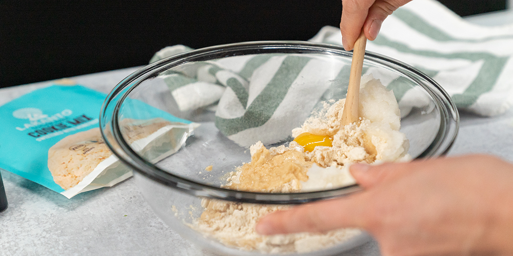 Image of Combine the Cookie Mix, oil and milk.