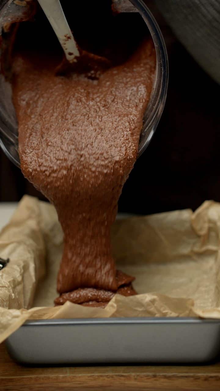 Image of Transfer to the baking tray.