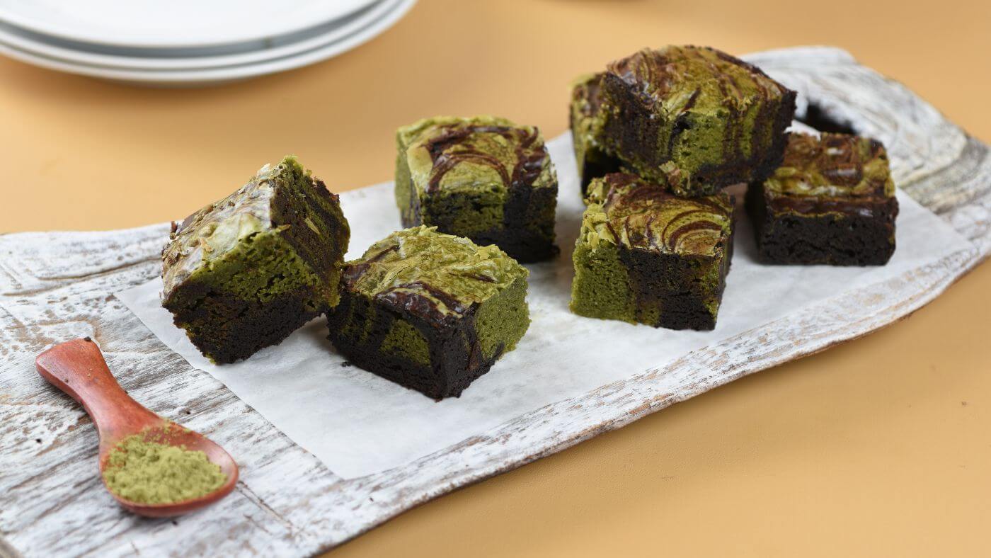 Brown Butter Matcha Brownies