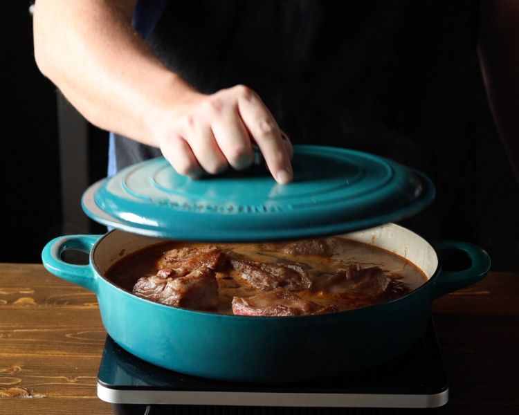 Image of OVEN METHOD Preheat the oven to 325°F. Cover the pan...