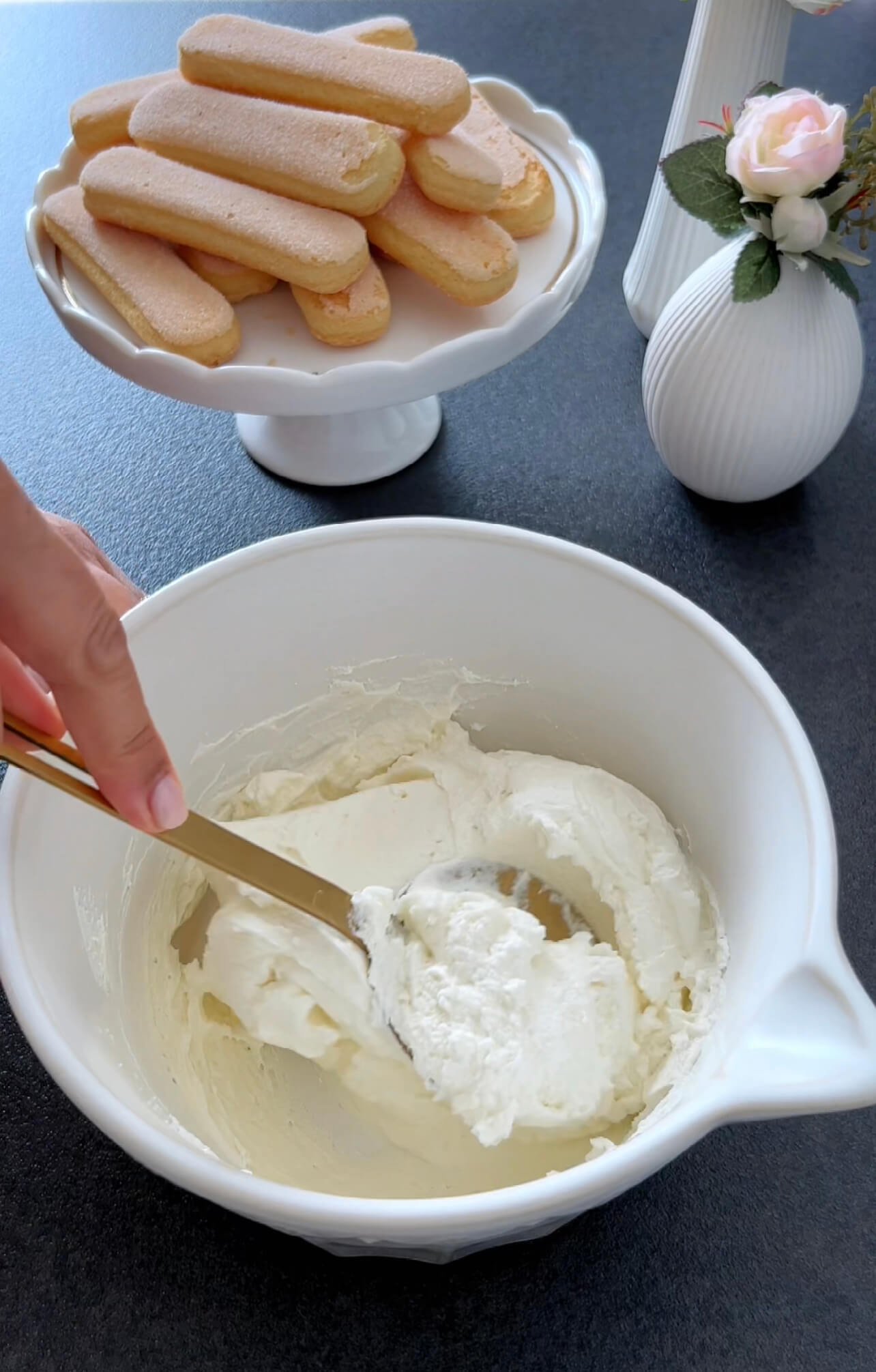 Image of In a bowl, mix mascarpone, sugar, vanilla extract, and cream...