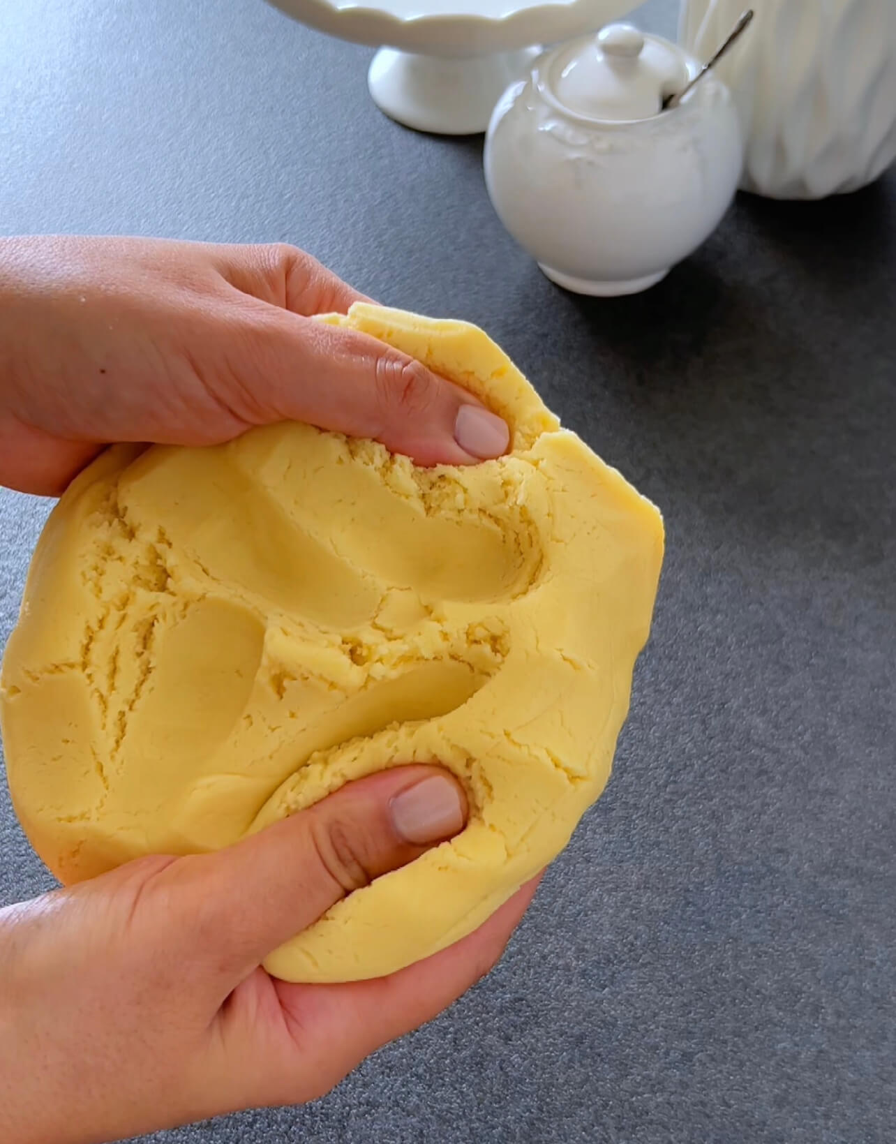 Image of Gradually add the flour and knead into a smooth dough.