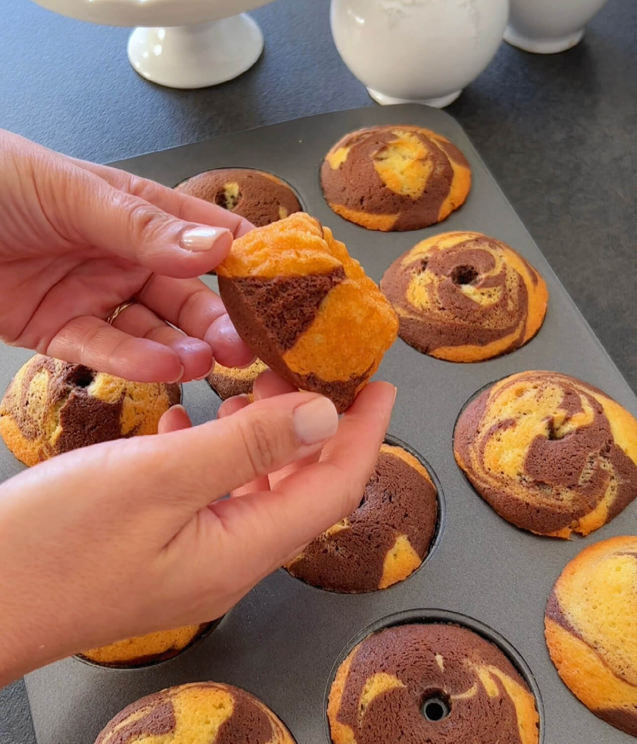 Image of Bake the mini marble cakes in the preheated oven for...