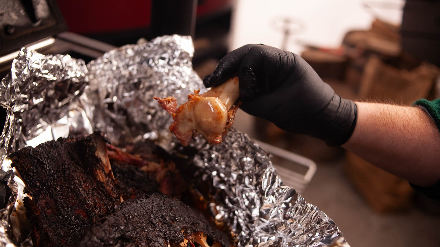 Image of Remove the shoulder from the grill and wrap tight is...