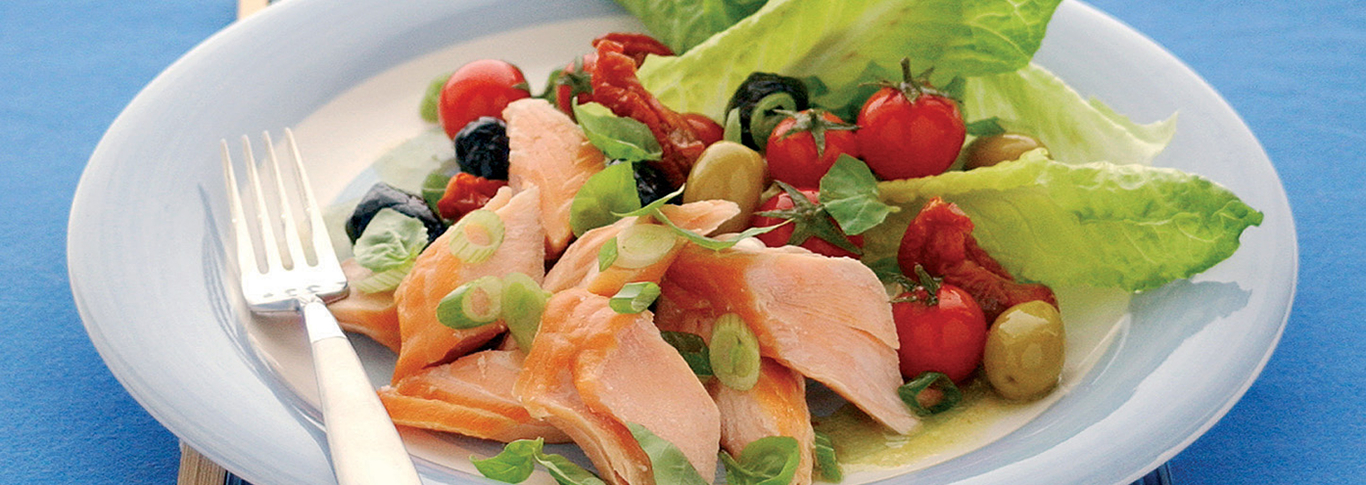 Roast Smoked Salmon Mediterranean Salad 
