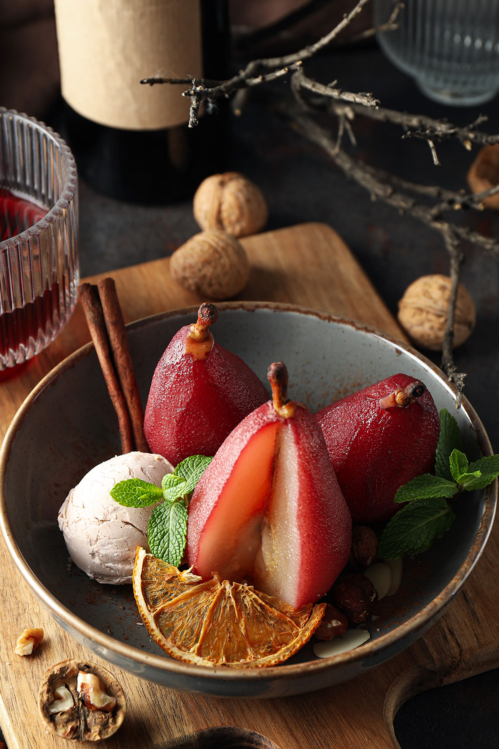 Poires au vin rouge