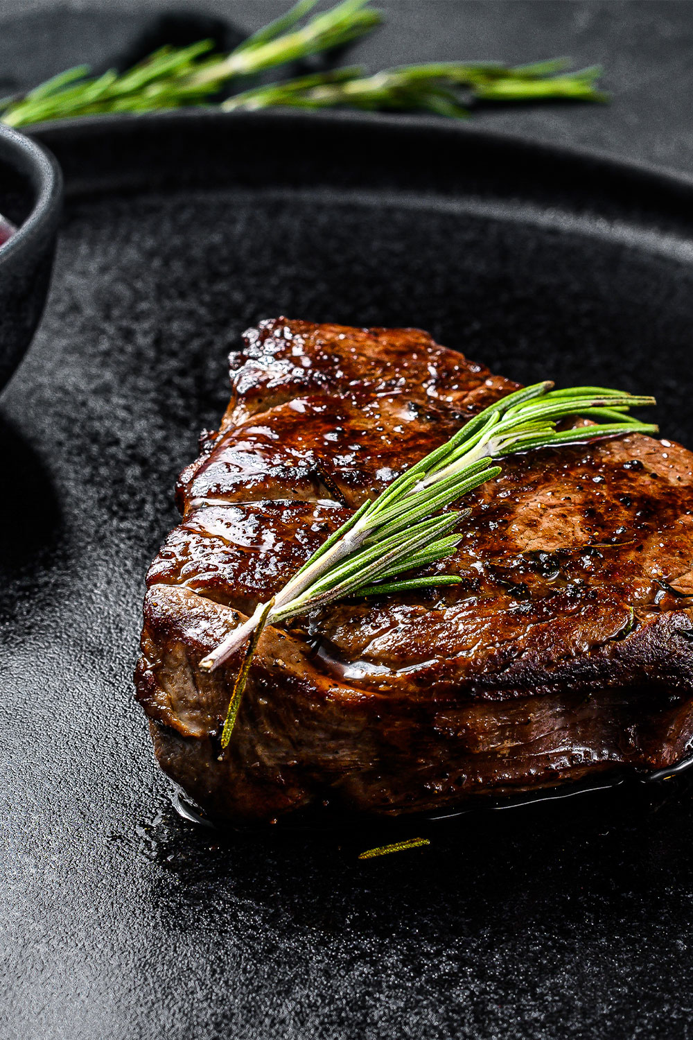Filet mignon au vin rouge et aux herbes (N'ayez plus peur de cuisiner en inox !)