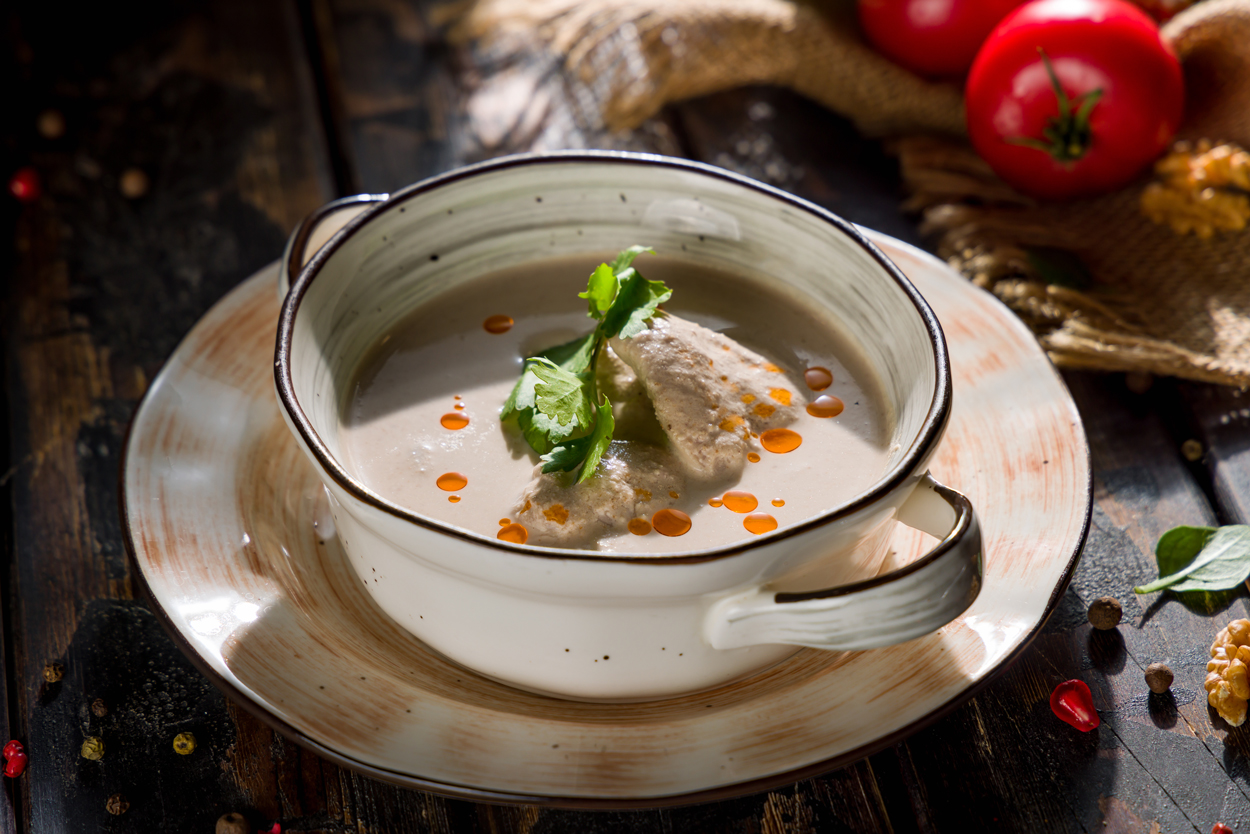 Satsivi: Georgian chicken in walnut sauce