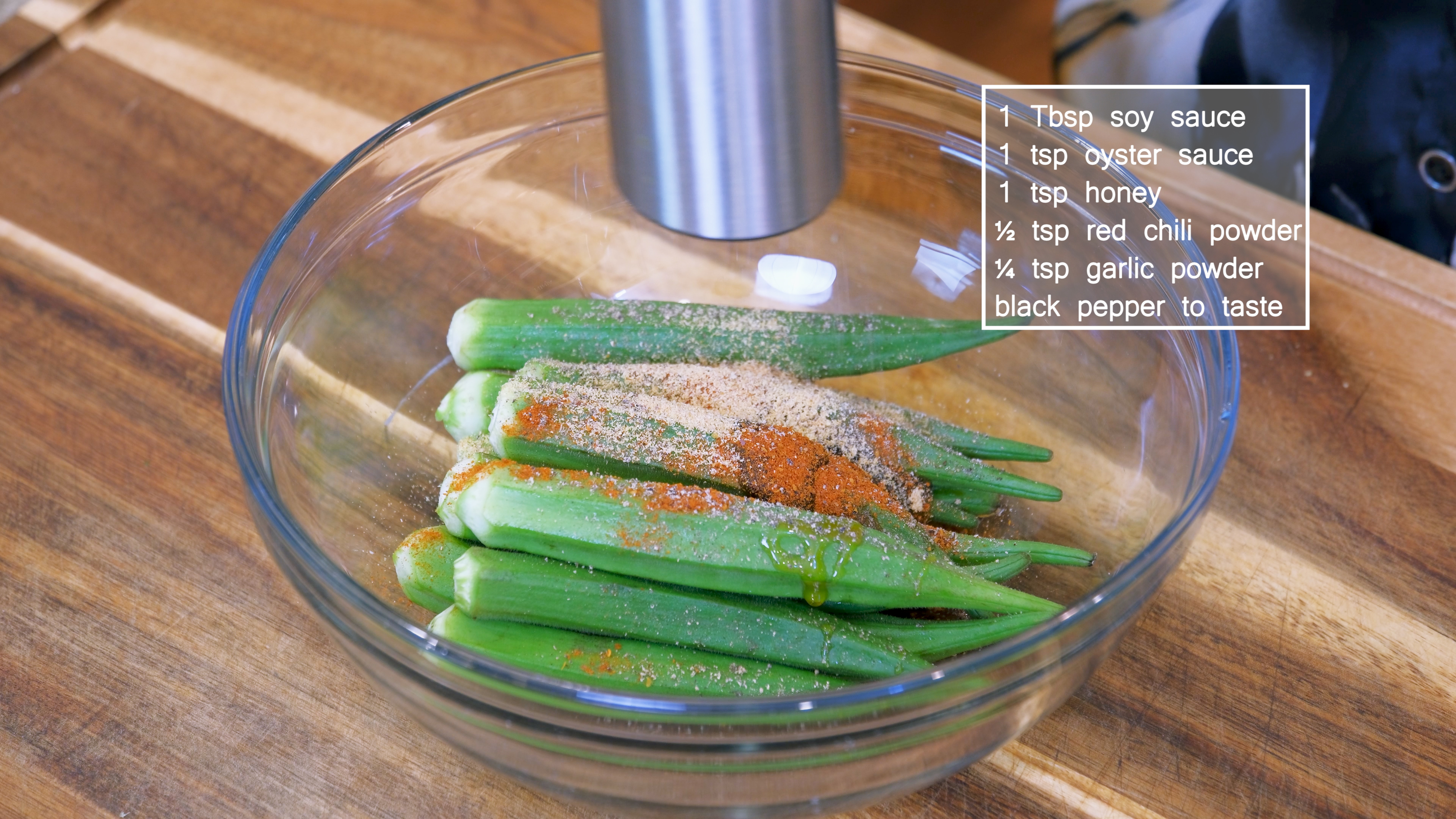 Image of Season the okra with 1 tbsp of soy sauce, 1...
