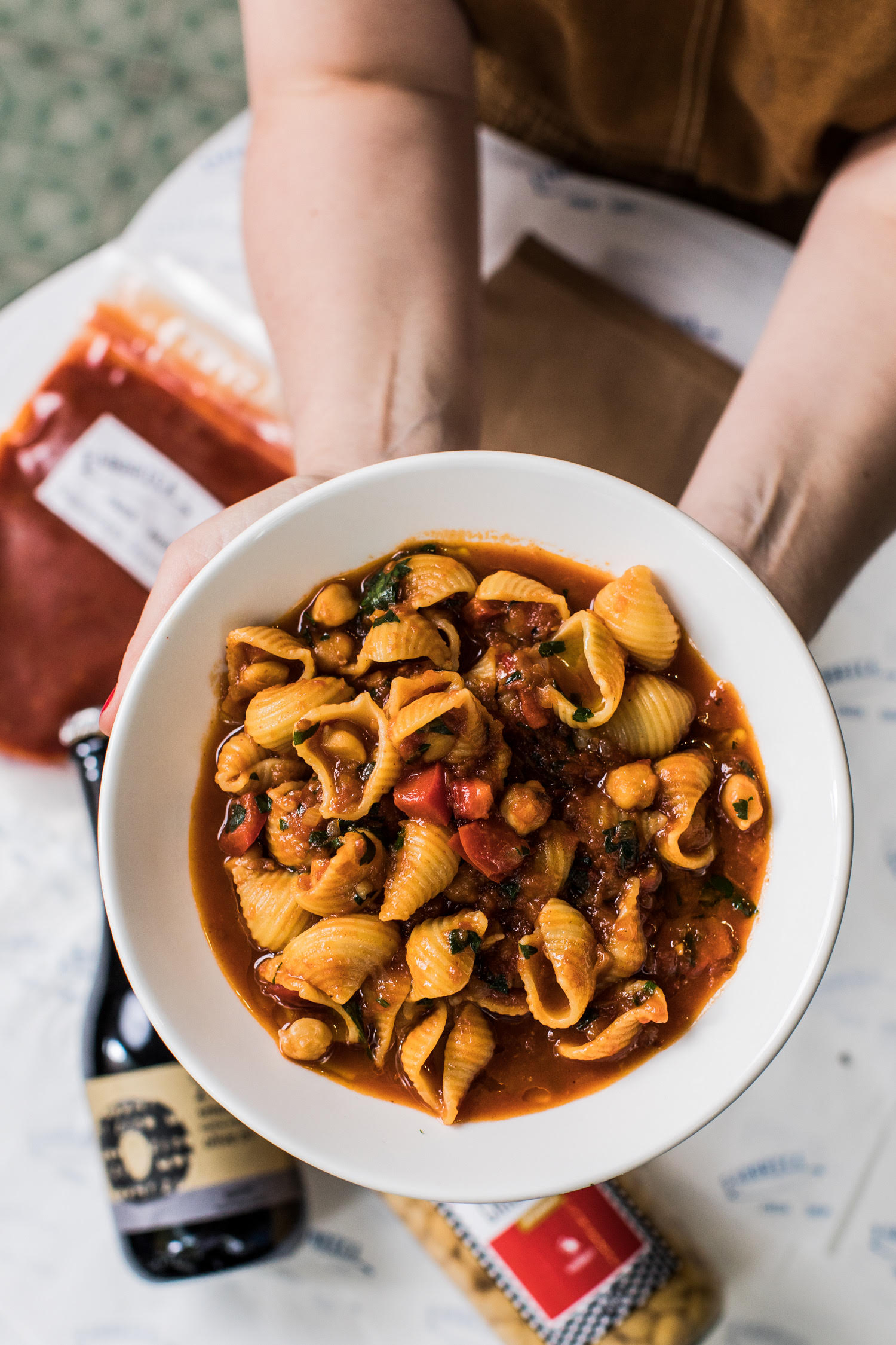 conchiglie, chickpeas & smoked olive oil