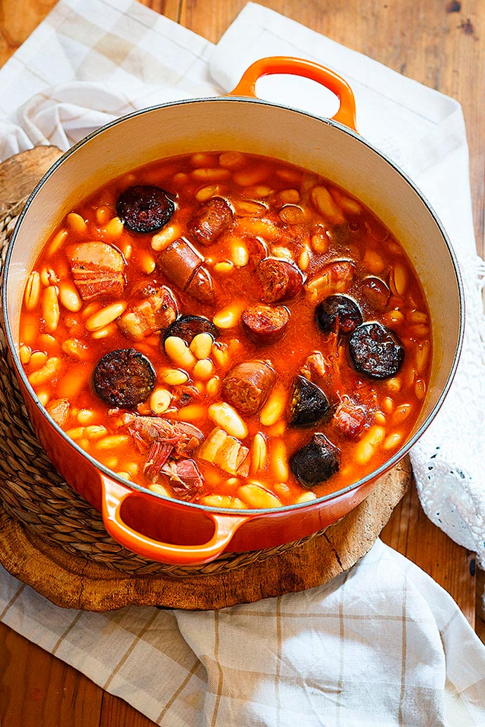 Fabada asturiana em cocotte