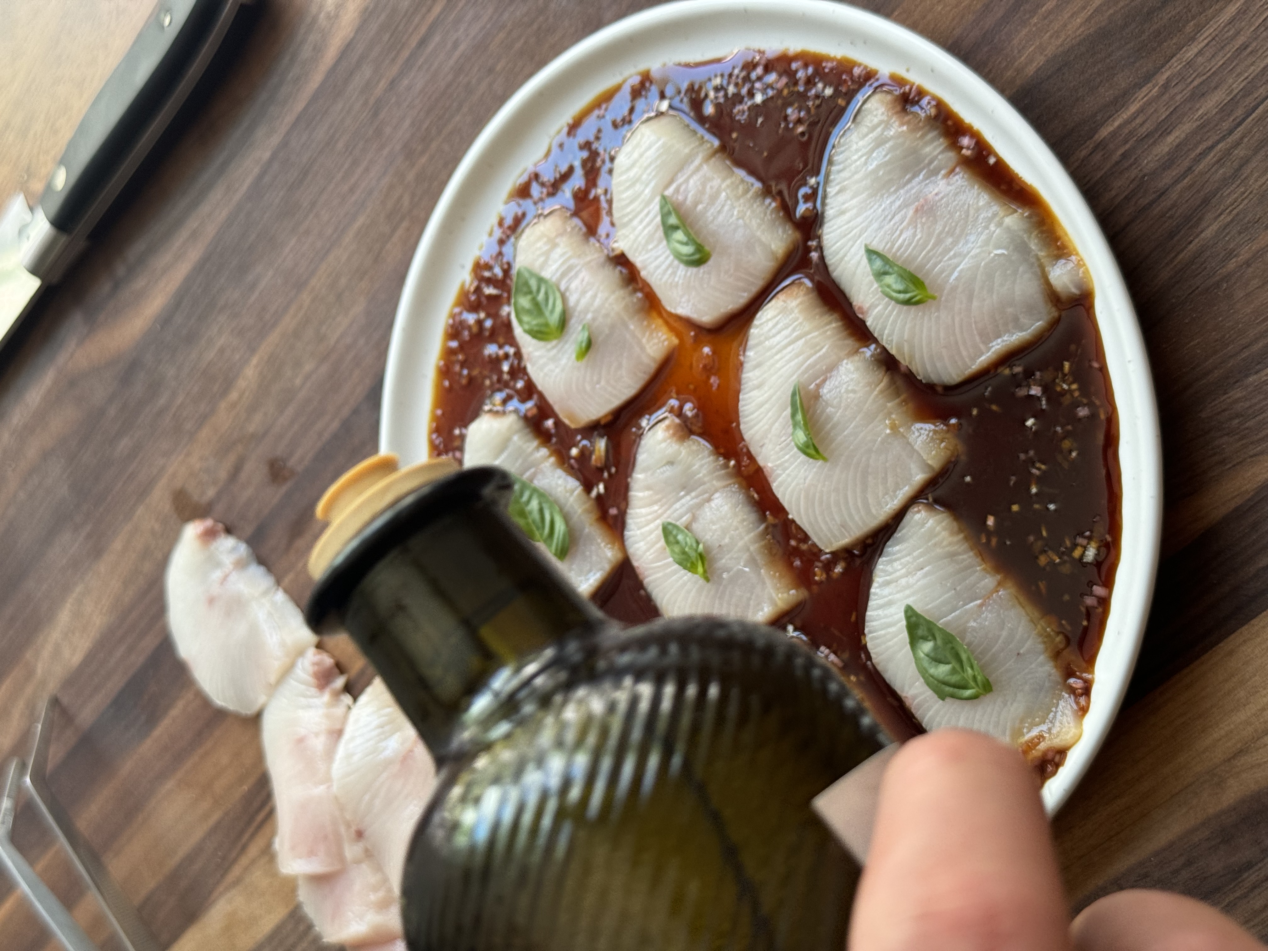 Image of Pour the sauce on the bottom of the plate.