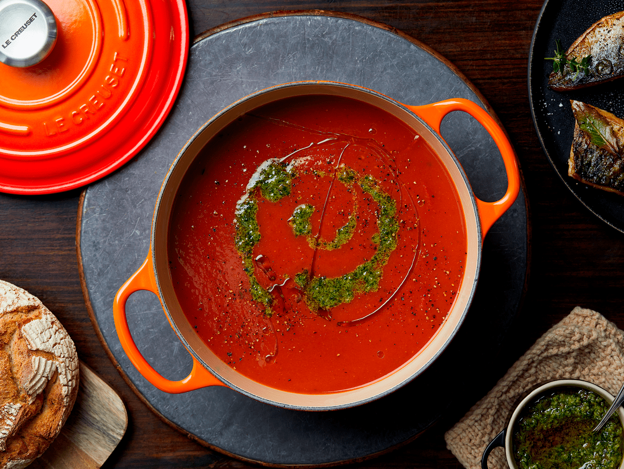 Slow-roasted tomato soup with fried mackerel and pesto
