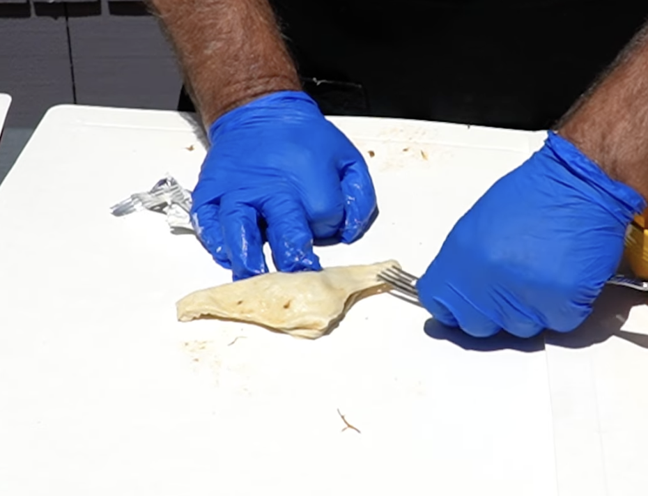 Image of Fill puff pastry with a tsp on of pulled pork...