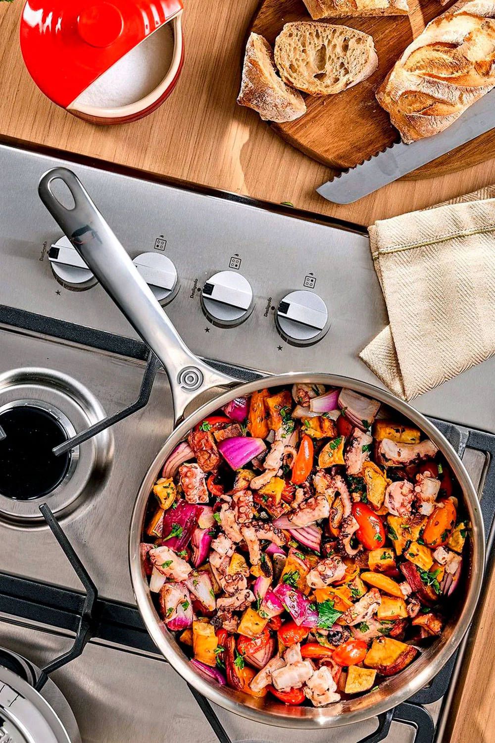 Paprika octopus stir-fry with roasted potatoes